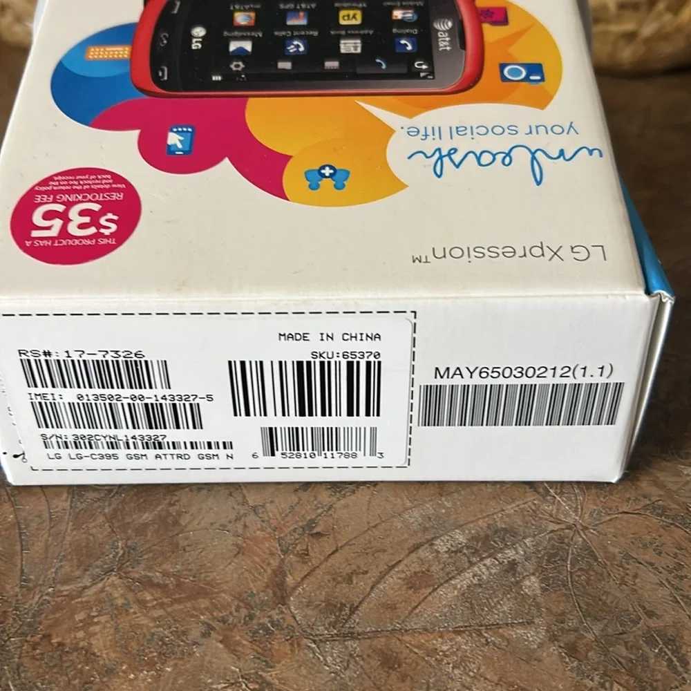 LG Xpression C395 Red Sliding Cell Phone